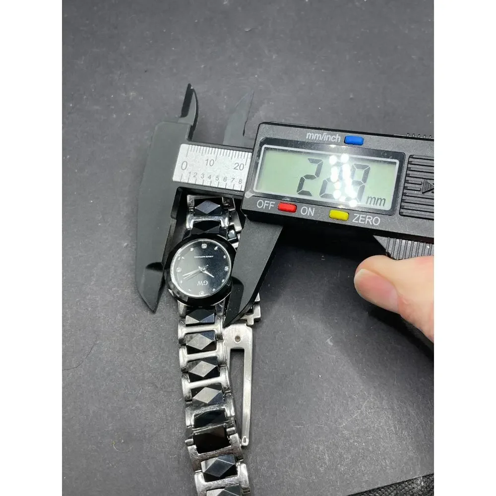 GW vtg quartz